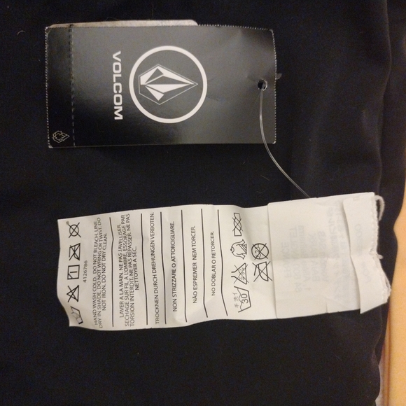 volcom bathing suit size large and xxl new with tags - Picture 3 of 4